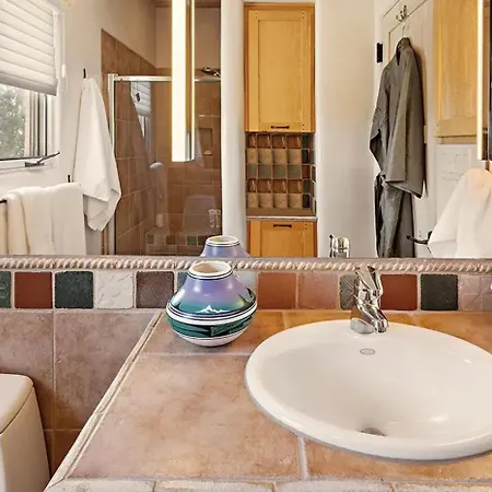 Namaste Mountain View Luxury In Nm